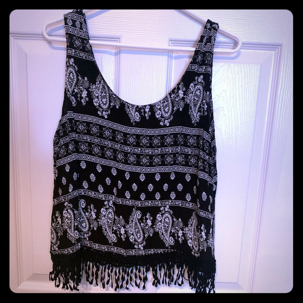 Xhileration fringe tank